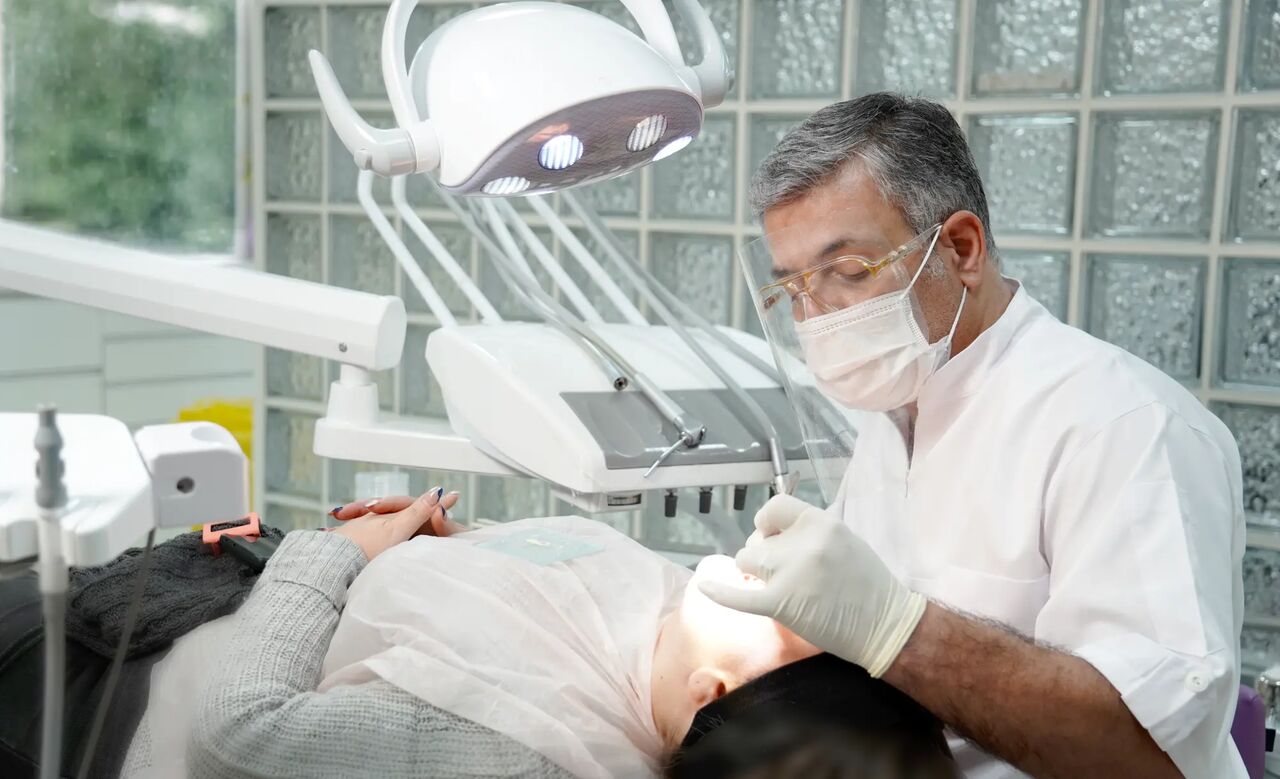 خدمات دندانپزشکی بیمه تکمیلی نیروهای مسلح در کرج خدمات دندانپزشکی بیمه تکمیلی نیروهای مسلح در کرج