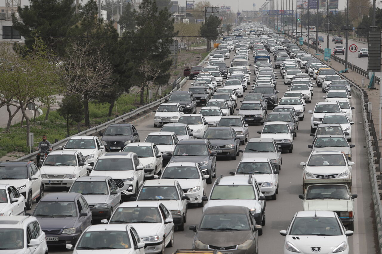 ورودیهای تهران باز است؛ زائران شهرستانی نگران نباشند ورودیهای تهران باز است؛ زائران شهرستانی نگران نباشند