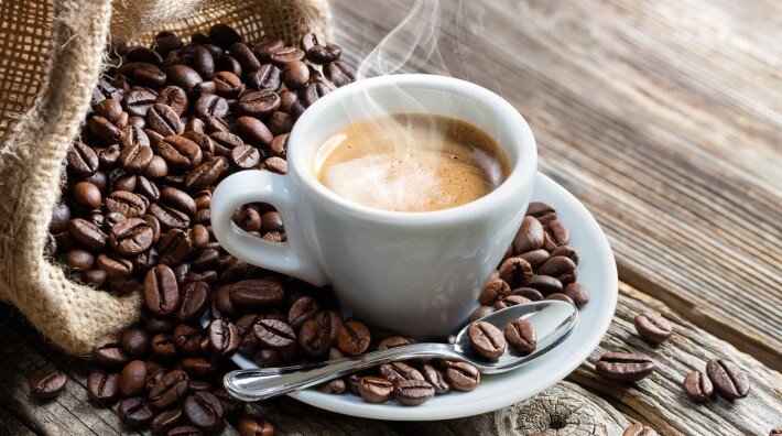 ۱۰ تغییری که بعد از ترک قهوه برایتان اتفاق میفتد 