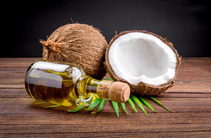 محصولات مراقبت از مو چطور باعث شکلگیری آکنه میشوند؟ محصولات مراقبت از مو چطور باعث شکلگیری آکنه میشوند؟