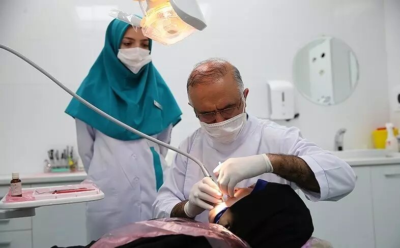 حذف ارز ترجیحی دندانپزشکی از سال ۹۸ / دولت سیزدهم ورود کند