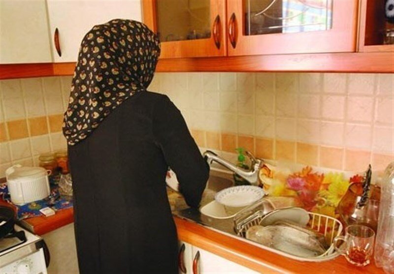 خانهداری کار واقعیاست خانهداری کار واقعیاست