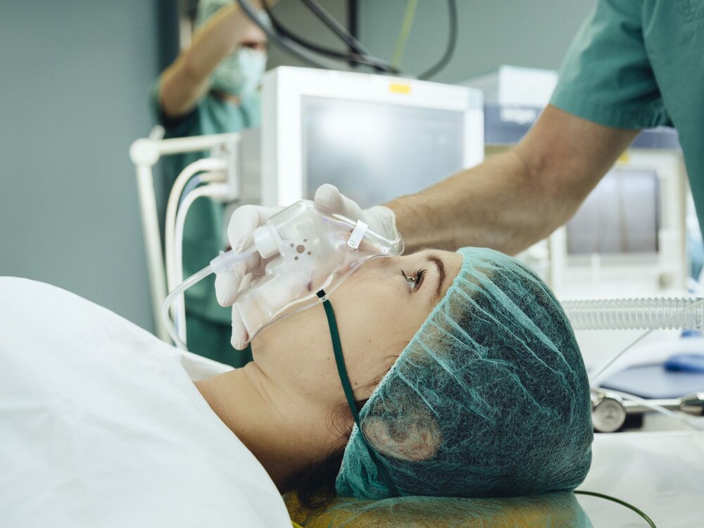 پایان یک افسانه غلط؛ بیهوشی عمومی خطرناکتر از بیحسی نیست! پایان یک افسانه غلط؛ بیهوشی عمومی خطرناکتر از بیحسی نیست!