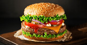 به این 5 دلیل همبرگر برای سلامتی مضر است