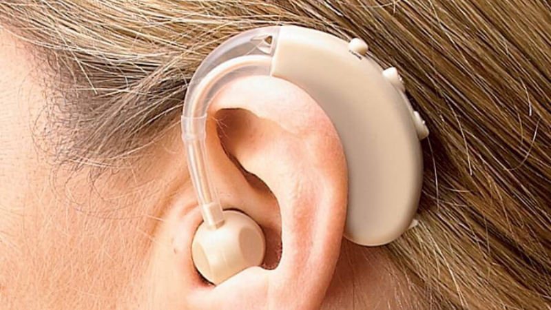 بهترین شرکت برای تهیه سمعک (سمعک قلهک)