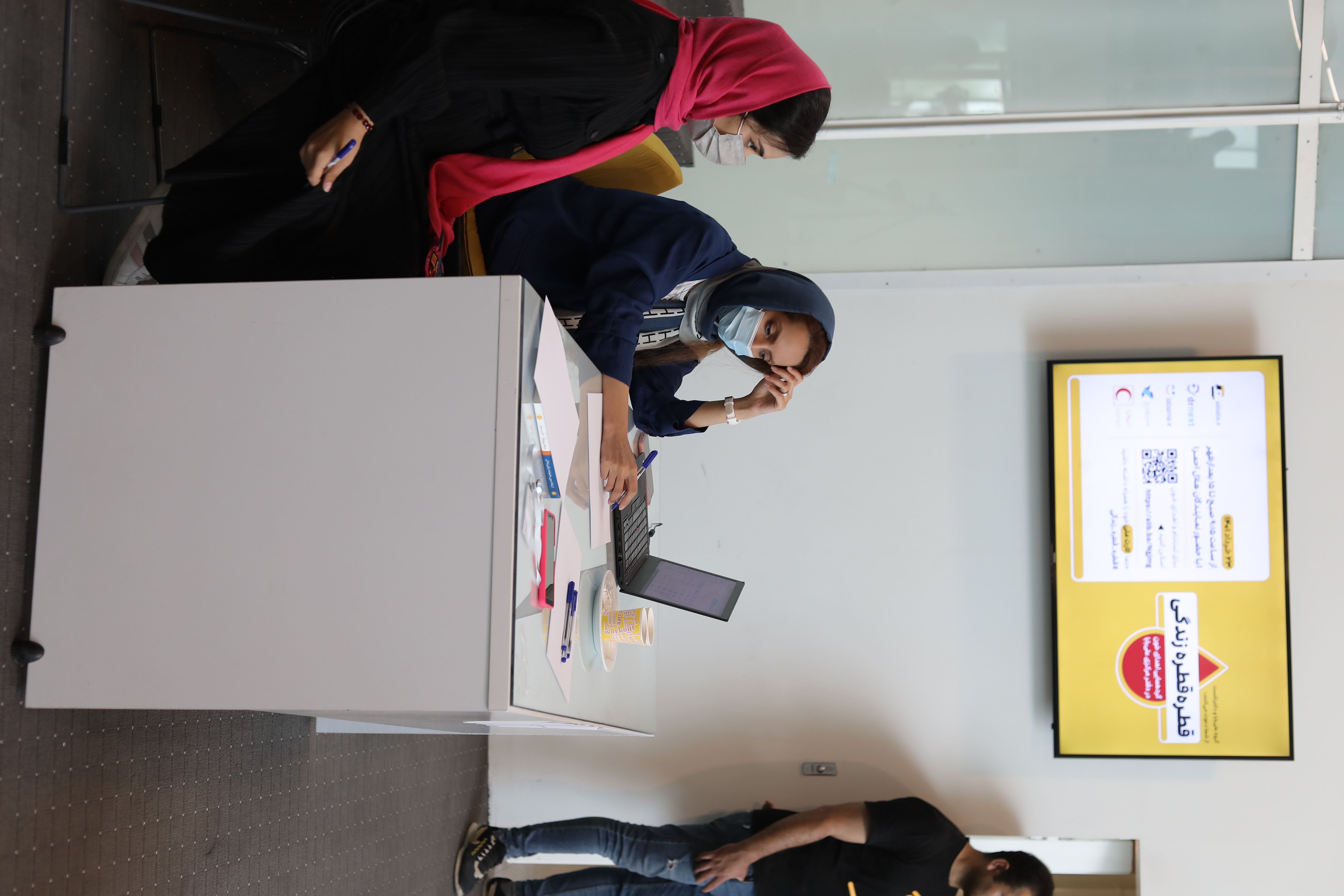 برگزاری کارزار اهدای خون در کارخانه نوآوری آزادی به دعوت دکترنکست