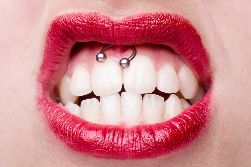 پیرسینگ زبان و دهان بسیار خطرناک است