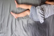 راه‌کار مهم کاهش شب ادراری کودک چیست؟