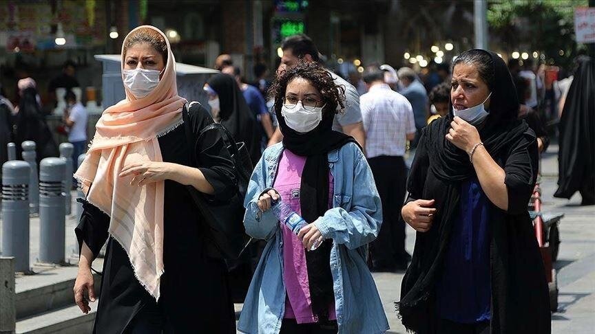 آمار صعودی کرونا در مقابل روند نزولی واکسیناسیون آمار صعودی کرونا در مقابل روند نزولی واکسیناسیون