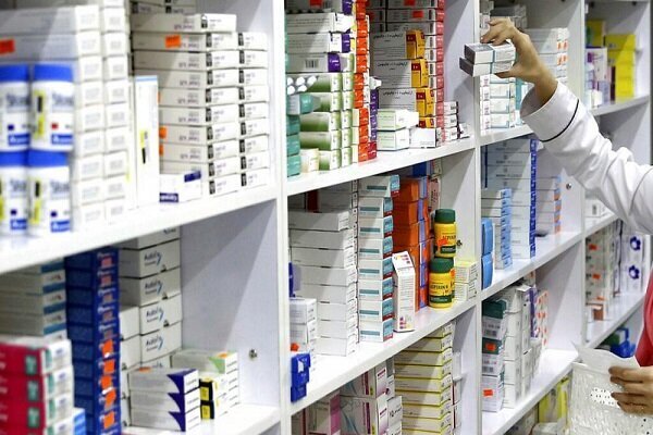 فعالیت ۹۰ درصدی داروخانههای منتخب و شبانهروزی تهران در جنگ ۱۲ روزه / لحاظ مشوق برای داروخانههای فعال فعالیت ۹۰ درصدی داروخانههای منتخب و شبانهروزی تهران در جنگ ۱۲ روزه / لحاظ مشوق برای داروخانههای فعال