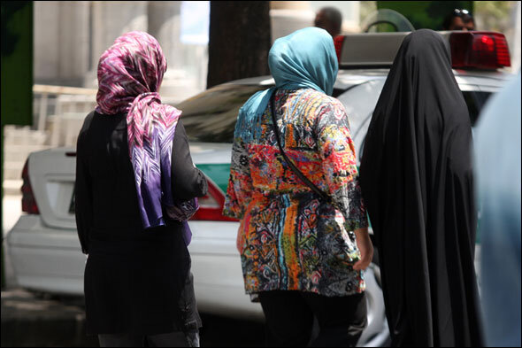 قانون عفاف و حجاب کلاف سردرگم شد قانون عفاف و حجاب کلاف سردرگم شد