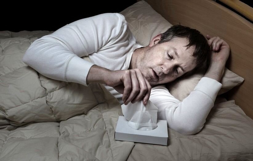  نکاتی مهم برای افرادی که تعریق و بی‌خوابی دارند