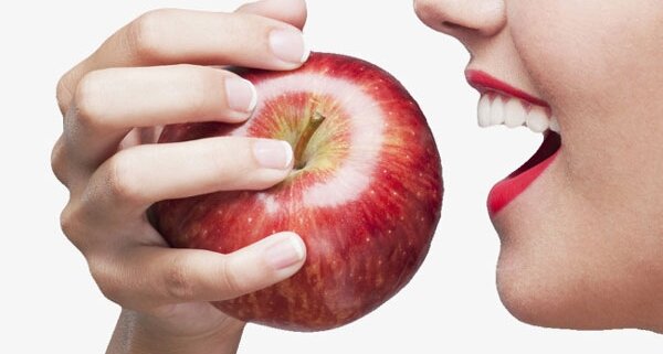 بهبود عملکرد ریه با خوردن روزی یک عدد سیب