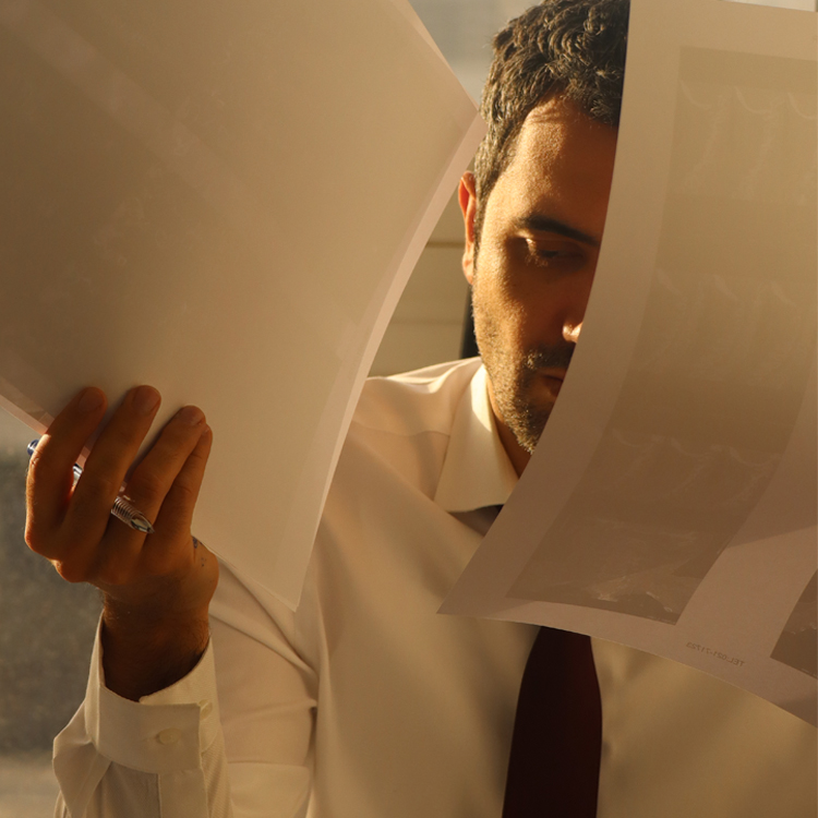 اسکولیوز چیست و برای تشخیص و درمان اسکولیوز چه باید کرد ؟