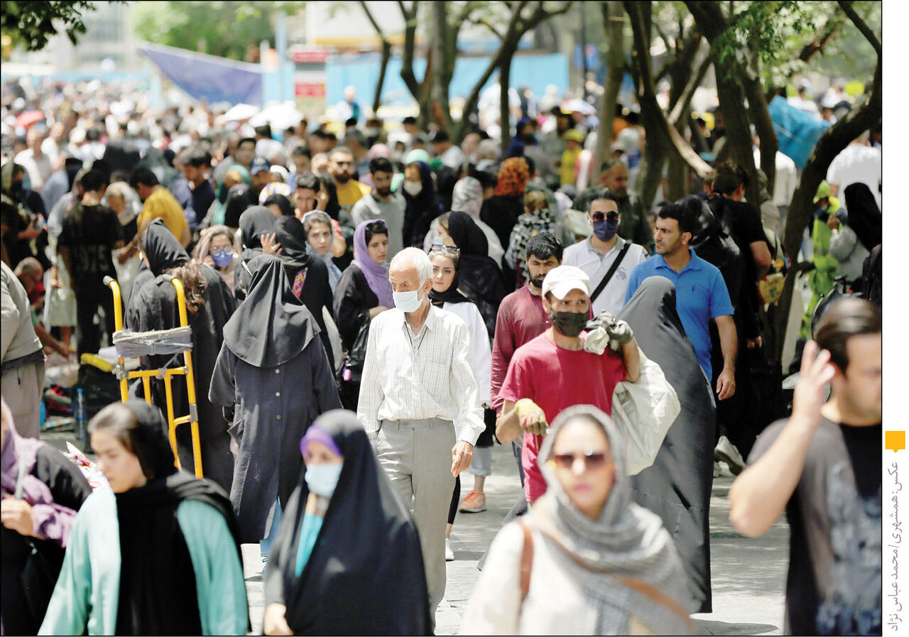 ستاد ملی مقابله با کرونا تعطیل نمی‌شود