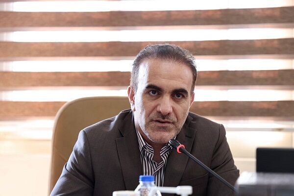 رئیس کل سازمان نظام پزشکی: شیب مهاجرت پزشکان رو به افزایش است، اصلاح تعرفهها ضروری است رئیس کل سازمان نظام پزشکی: شیب مهاجرت پزشکان رو به افزایش است، اصلاح تعرفهها ضروری است