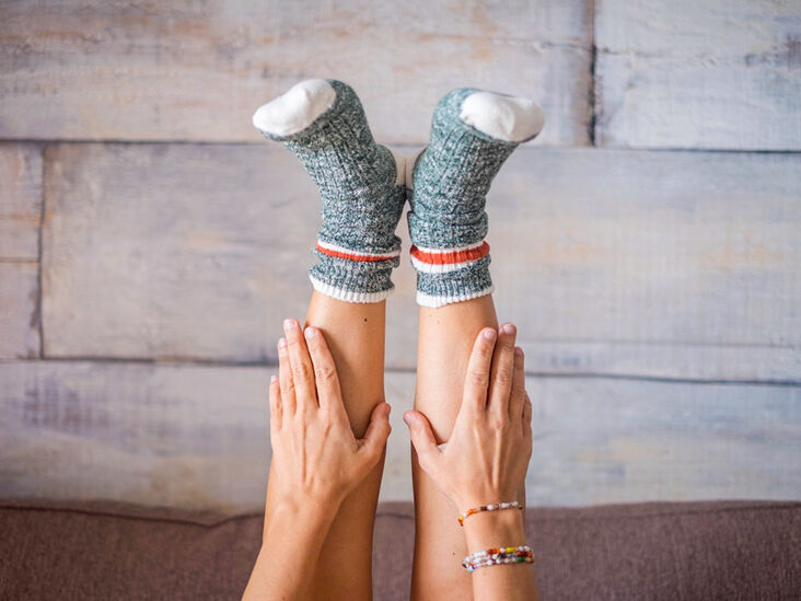 ورم پا و شکم علامت مهم بیماری قلبی است ورم پا و شکم علامت مهم بیماری قلبی است