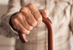 سالمندان مبتلا به آلزایمر؛ نیازمند توجه بیشتر برای بهبود وضعیت حافظه