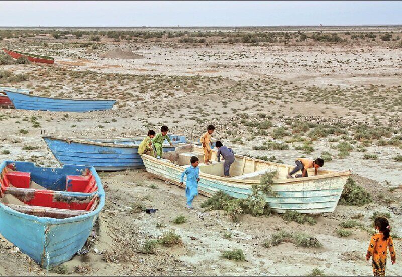 خیمه خشکسالی بر ایران خیمه خشکسالی بر ایران