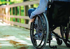 خانه‌نشینی معلولان به علت گرانی تجهیزات توانبخشی