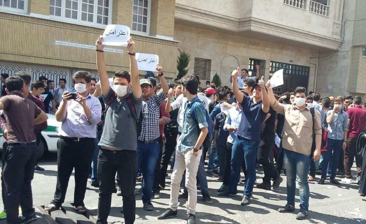 آیا مطالبه گری دانش آموزان اختلال روانی تشخیص داده می شود؟ آیا مطالبه گری دانش آموزان اختلال روانی تشخیص داده می شود؟