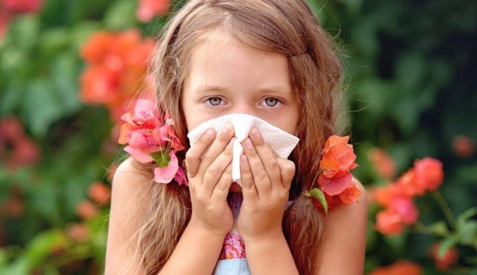 حساسیت فصلی یا سرماخوردگی؟ فرقشان را بدانید! حساسیت فصلی یا سرماخوردگی؟ فرقشان را بدانید!