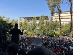 ارجاع دانشجوهای معترض به روانپزشک!/ نابود کردن تلاش ها برای انگ زدایی از بیماران روانی