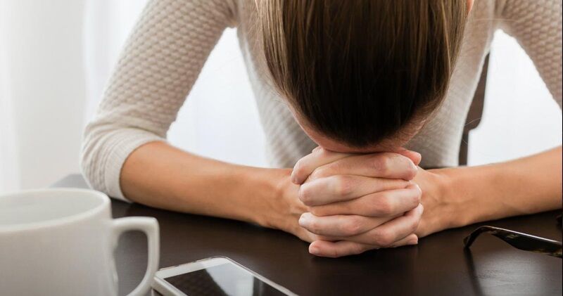 نشانه های اختلالات اضطرابی،انواع و روش های درمانی نشانه های اختلالات اضطرابی،انواع و روش های درمانی