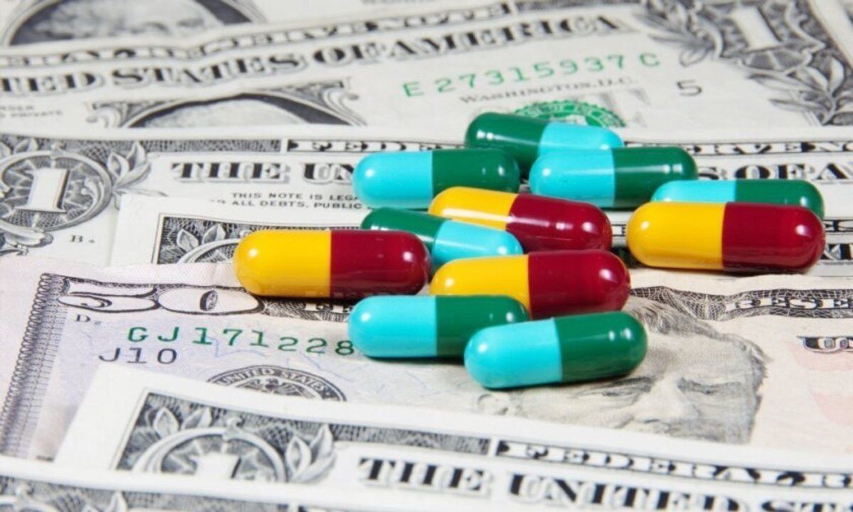 کسری ۳۶ هزار میلیاردی یارانه دارو/ آیا دارو گران می شود