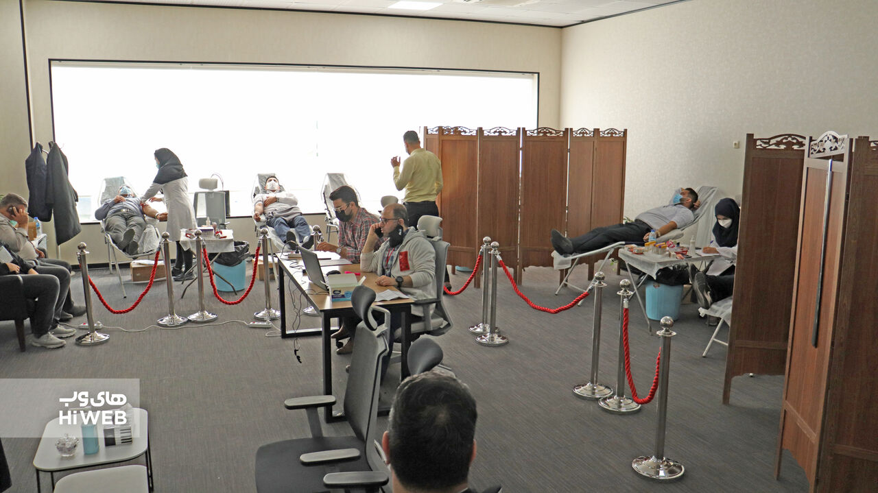 اجرای طرح اهدای خون در پارک فناوری فردا مورد استقبال کارکنان قرار گرفت