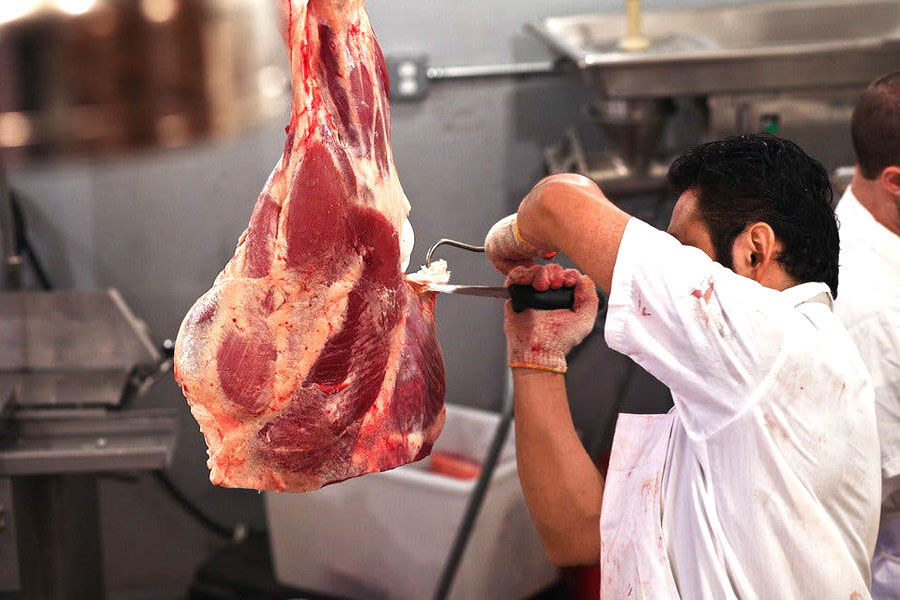 سود ۱۰۰ درصدی دلالان از بازار گوشت قرمز