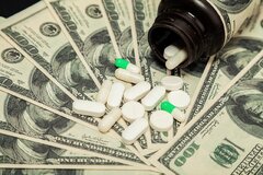 تخصیص ۳.۳ میلیارد دلار ارز برای واردات دارو و تجهیزات پزشکی
