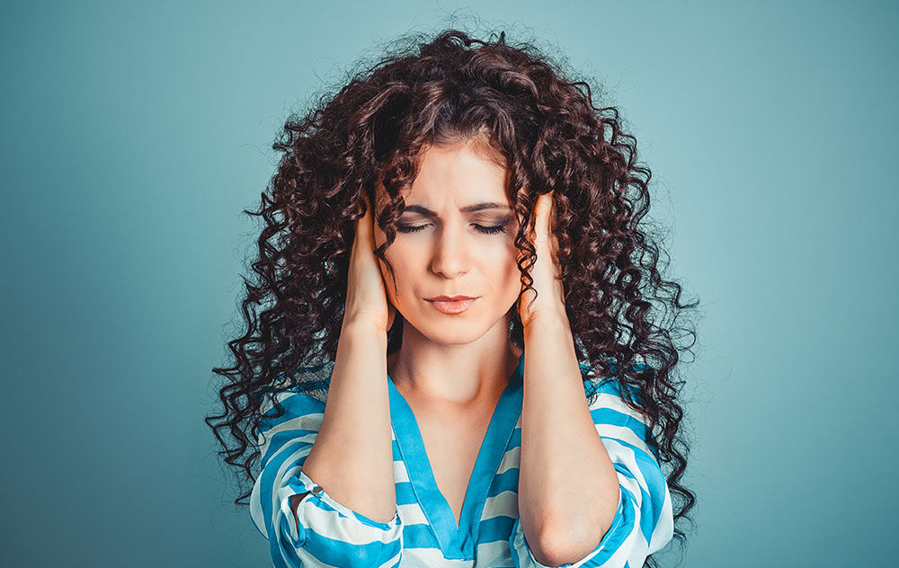 وزوز گوش چیست و چه کاری باید انجام داد؟ وزوز گوش چیست و چه کاری باید انجام داد؟