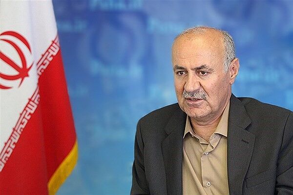 بدون تغییرات بنیادین، وزیر بهداشت رستم دستان هم باشد کاری از پیش نخواهد برد بدون تغییرات بنیادین، وزیر بهداشت رستم دستان هم باشد کاری از پیش نخواهد برد