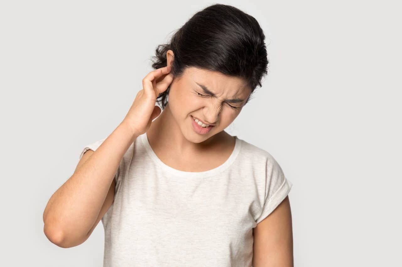 تب بالا شایع‌ترین نشانه عفونت گوش میانی