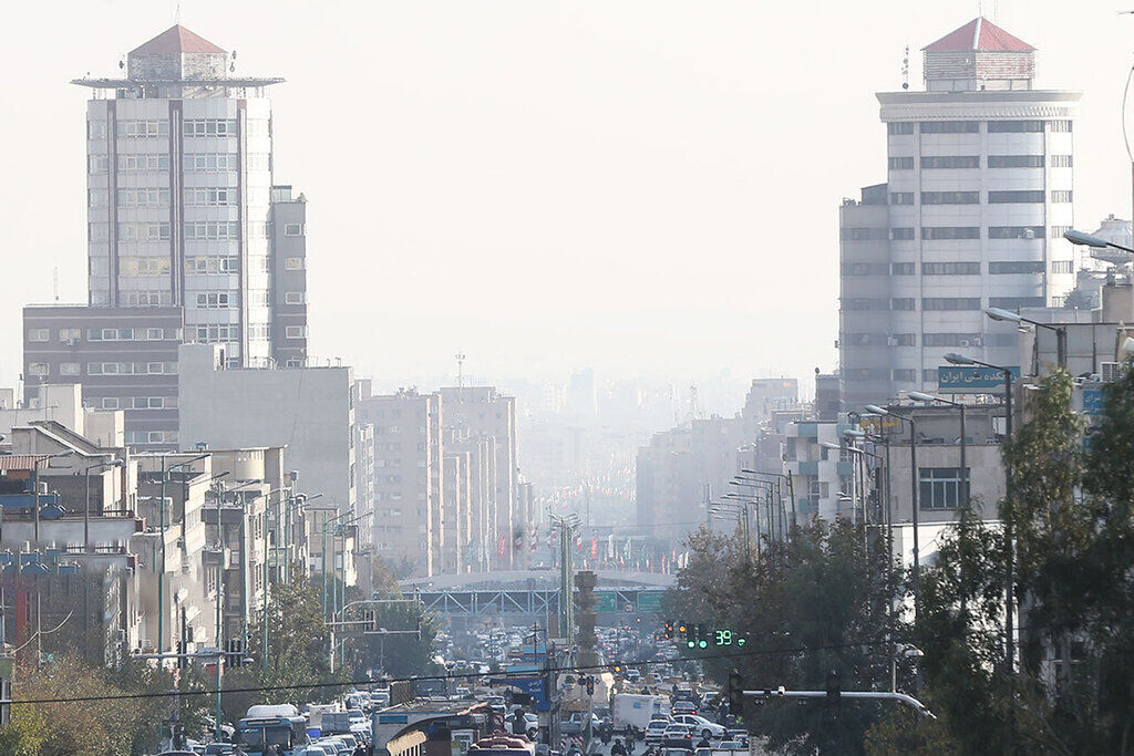 تداوم کیفیت ناسالم هوای پایتخت برای گروه‌های حساس
