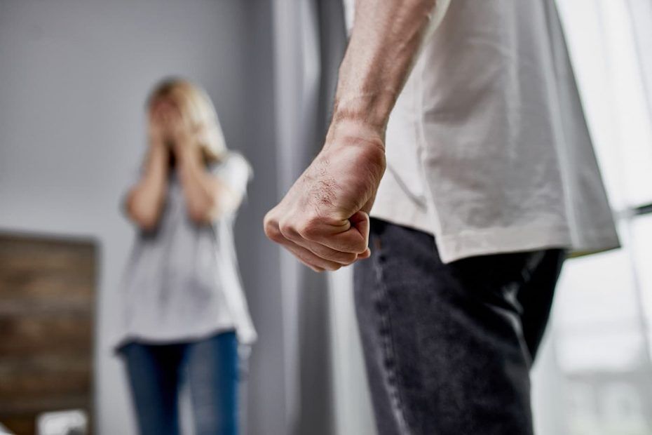 چگونه از خودم در مقابل خشونت خانگی محافظت کنم؟