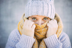 ۱۰ فایده شگفت انگیز سرما برای بدن