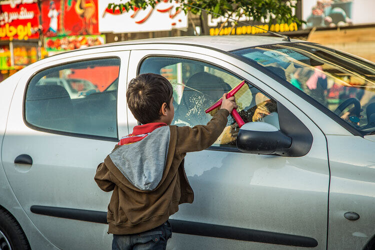 بهرهکشی پنهان از کودکان برای تکدیگری سیستماتیک بهرهکشی پنهان از کودکان برای تکدیگری سیستماتیک