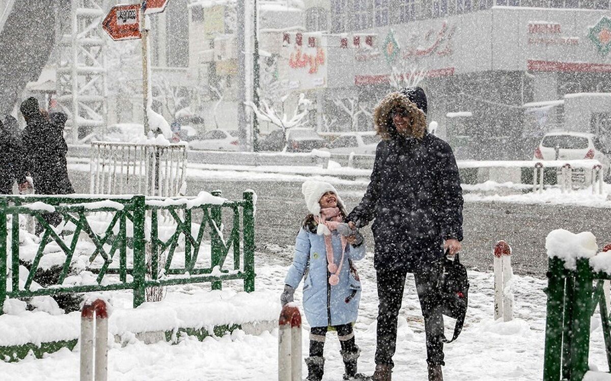 برف مدارس کدام استان‌ها را تعطیل کرد؟ /آخرین وضعیت ساعت کار ادارات‌