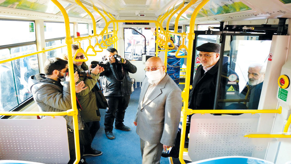 رونمایی دوباره از اتوبوسهای آبی/باد از برنامه های کاهش آلودگی هوا اثربخش تر است رونمایی دوباره از اتوبوسهای آبی/باد از برنامه های کاهش آلودگی هوا اثربخش تر است