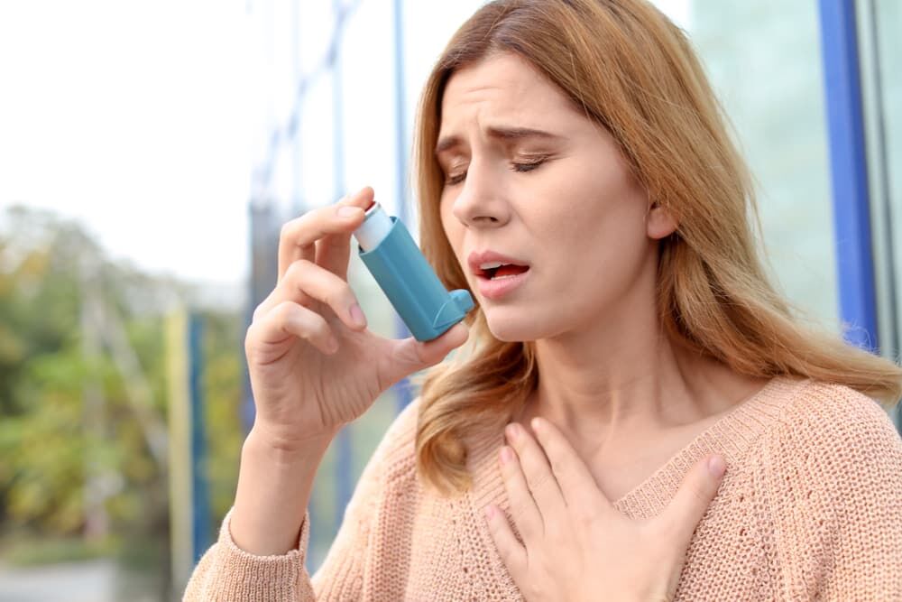 بدخوابی به همراه ژنتیک ریسک بیماری آسم را افزایش می دهد بدخوابی به همراه ژنتیک ریسک بیماری آسم را افزایش می دهد