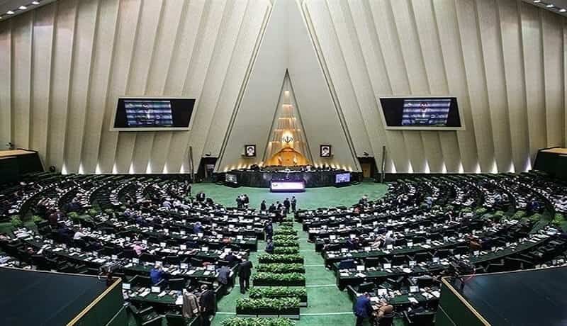 اختصاص ۱۰ همت برای پرداخت فوقالعاده شغل پرستاران اختصاص ۱۰ همت برای پرداخت فوقالعاده شغل پرستاران