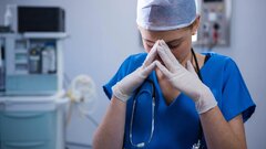 بیش صدهزار پرستار امریکایی کار خود را  ترک کرده اند