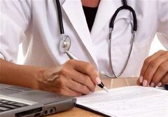 ۷.۵ درصد پزشکان همچنان نسخه کاغذی می نویسند