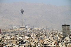 هوای تهران خنک‌تر می‌شود | گرد و خاک دست از سر تهران بر نمی‌دارد