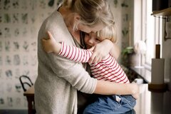 سلامت روان با عشق‌ورزیدن به کودکان