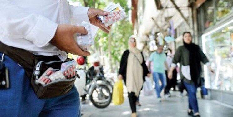 فروش داروهای کمیاب در بیرون داروخانه! فروش داروهای کمیاب در بیرون داروخانه!
