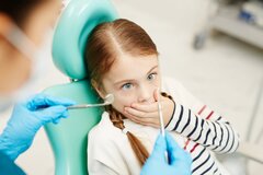 بهترین راهکار برای مقابله با ترس کودک از دندانپزشکی چیست؟