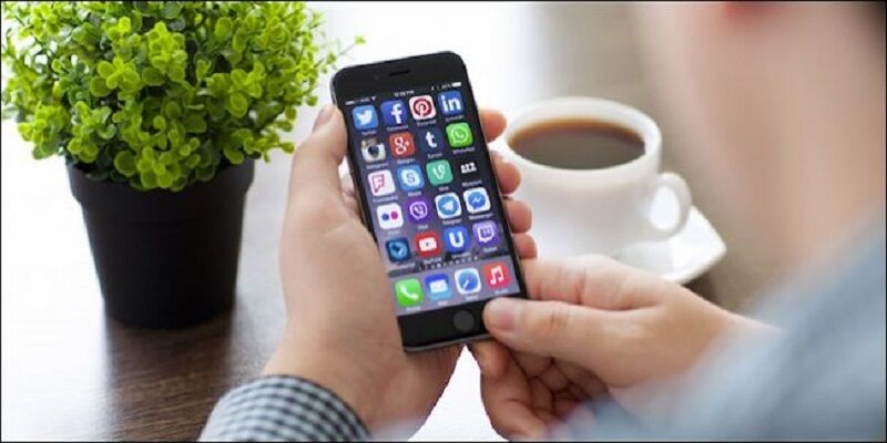 گوشی موبایل این بلا را برسرتان میآورد گوشی موبایل این بلا را برسرتان میآورد